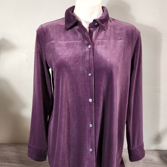 J Jill Purple Velvet Tunic  Wearever Collection S  Soft Back Shirred Back Button - Picture 1 of 11
